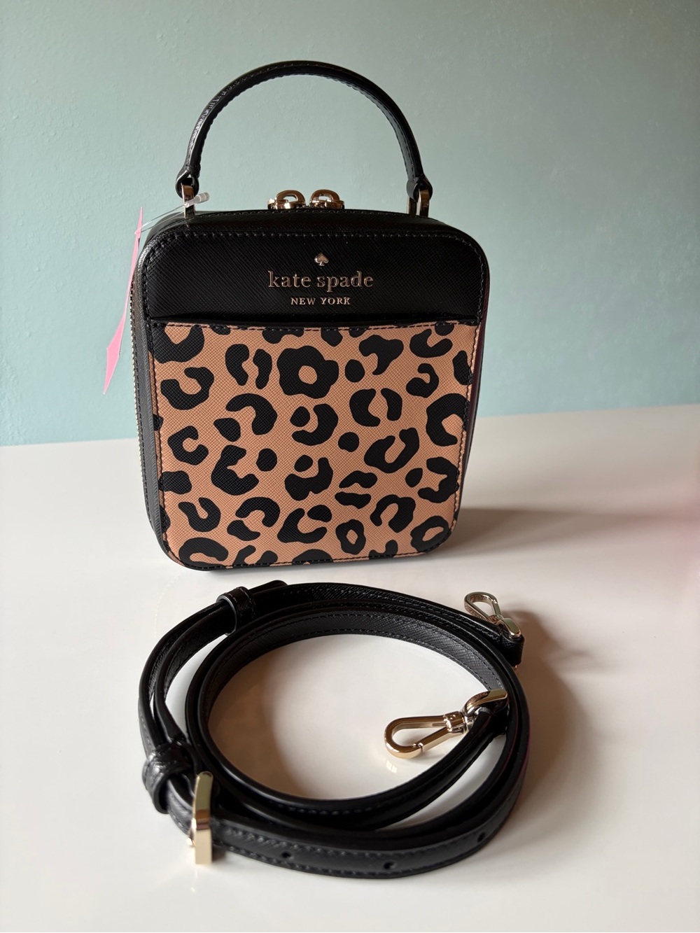 NWT Kate Spade New York Vanity Crossbody Daisy Graphic Leopard Print